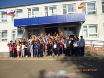 Участники Всероссийской акции "Зарядка с чемпионом" МБОУ Степано-Савченской ООШ